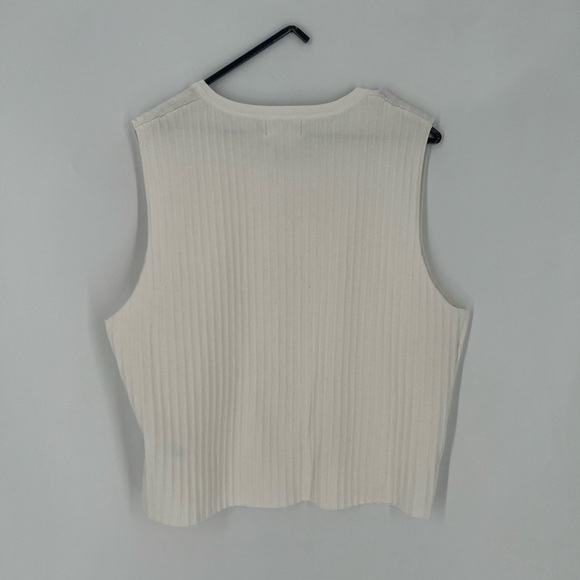 Revolve Song Of Style Ribbed Knit Button Front Sleeveless Sweater Top Vest - Picture 8 of 8